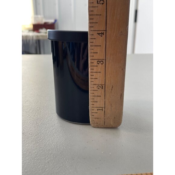 Leoben Jasmine Santal Candle 9 Oz Manly Apothecary Vegan Soy Wax Blend Essential - Picture 5 of 6